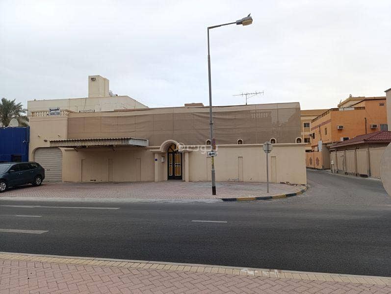 7 Bedrooms Villa For Sale Riffa Southern Governorate