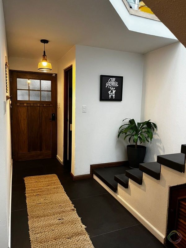 Venta Casa en La Villa zona 14, fuera de garita