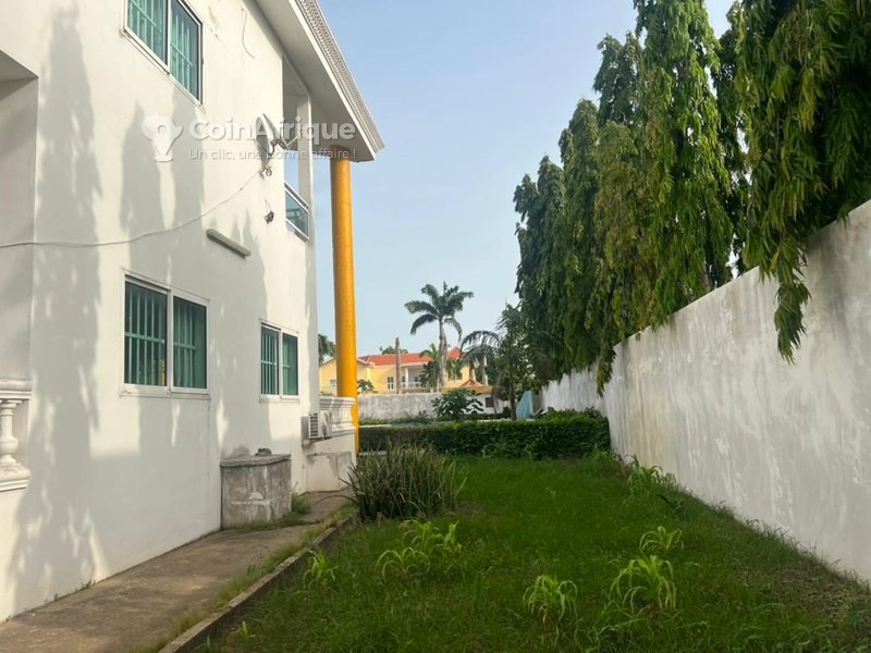 Vente villas 5 pièces - cotonou