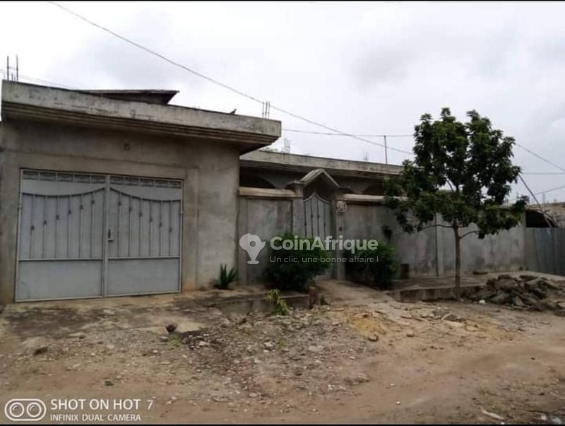 Vente villas 5 pièces - Abomey-calavi