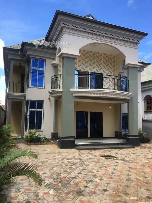 Vente villas 19 pièces - yaoundé
