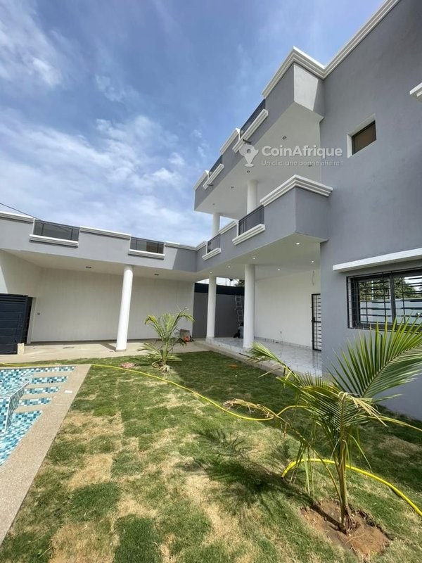 Vente villa 6 pièces - Saly