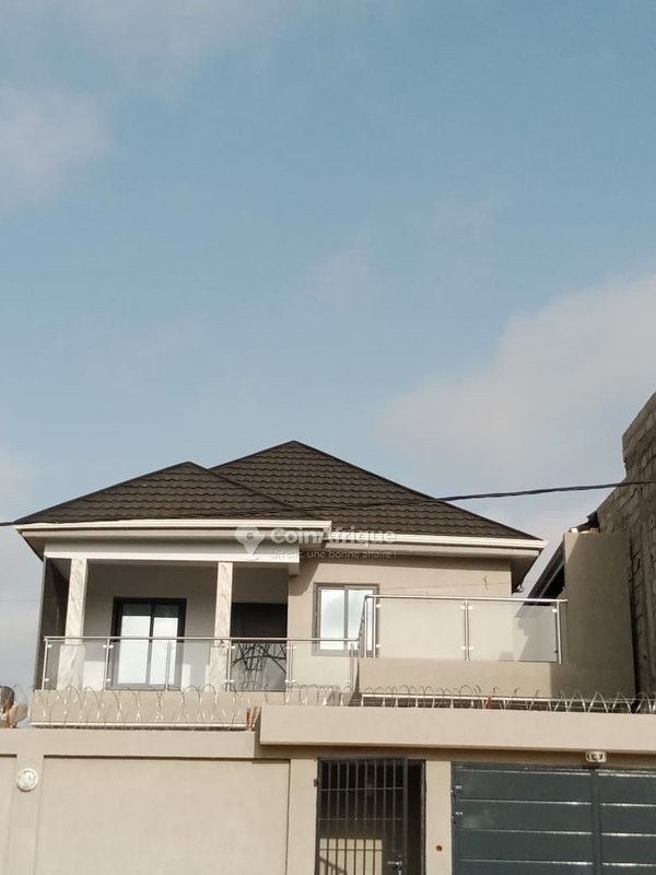 Vente villa duplex 7pièces - Sagbado