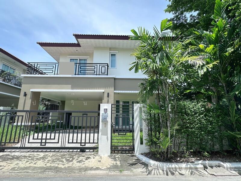 Villa Nakarin Onnut-Wongwaen, Bangkok