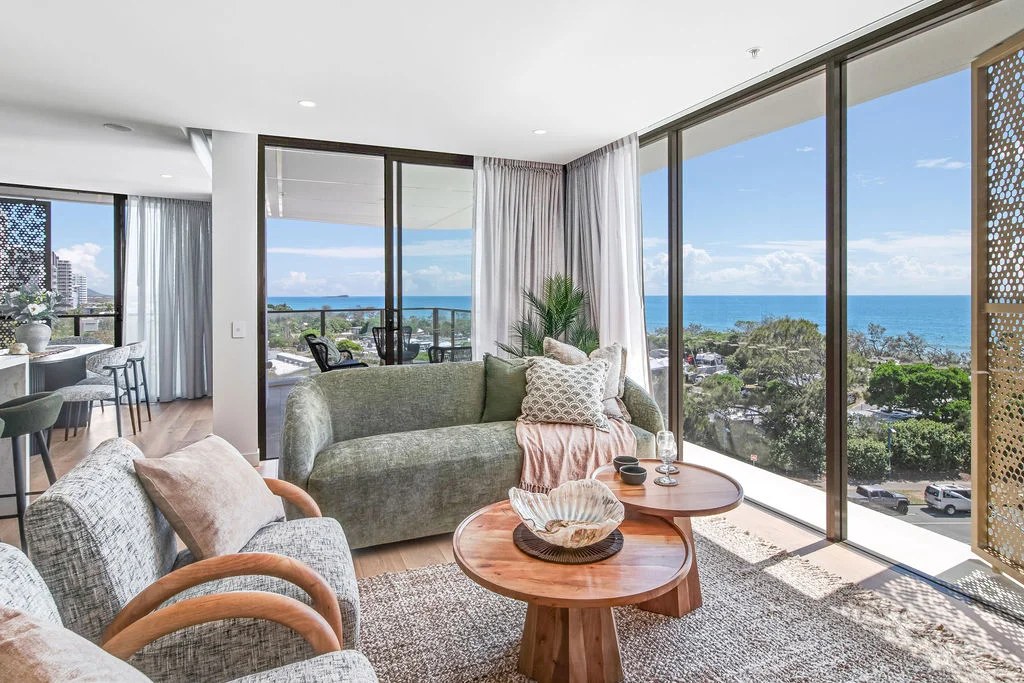 Sub-penthouse on the fringe of Cotton Tree