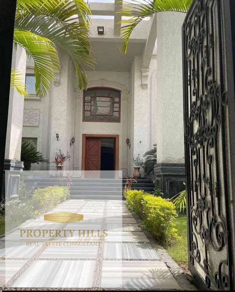 Standalone villa 5th settlement palace hydepark new cairo