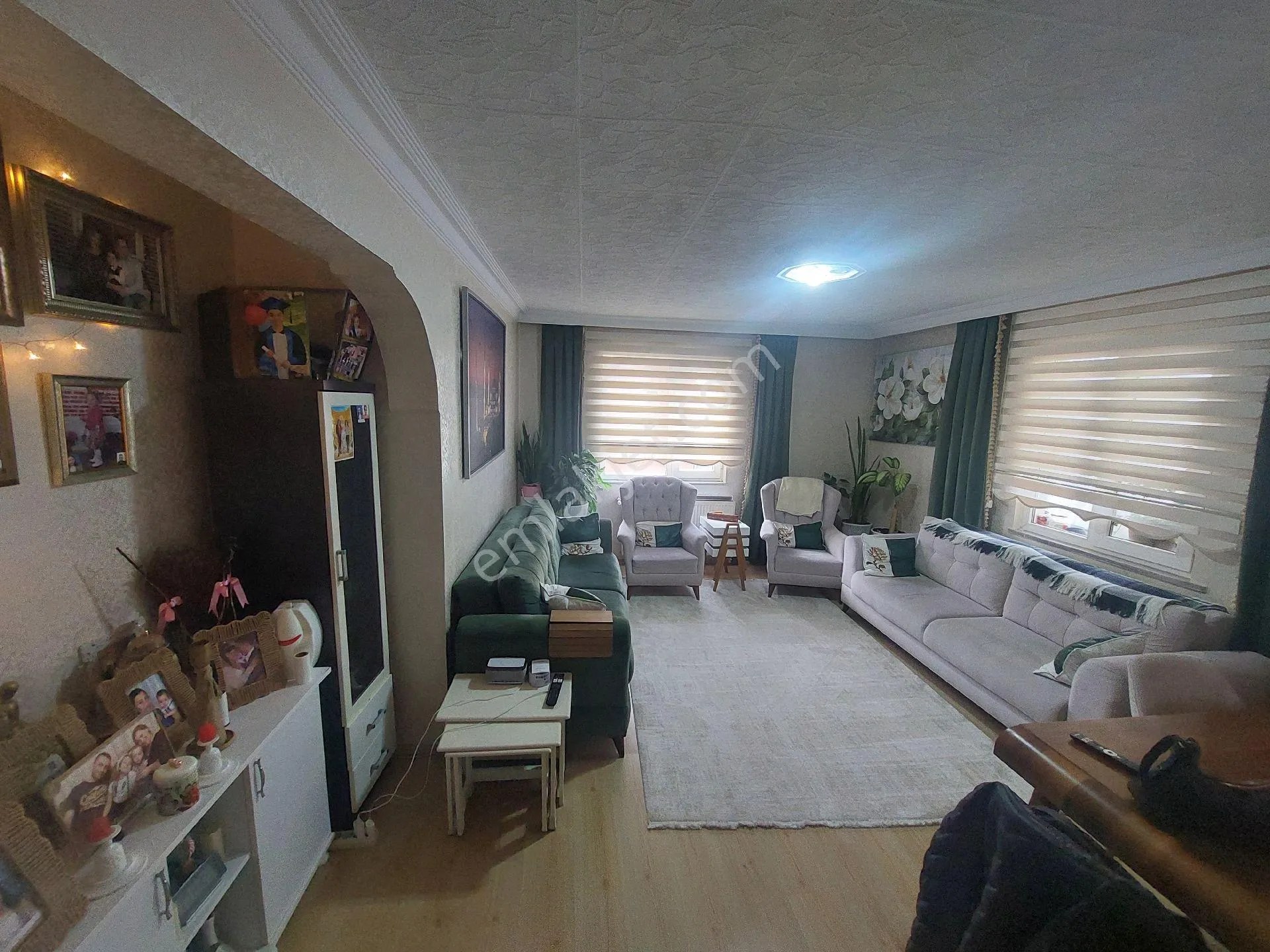 Ayışığından İlk Yuva Yakın Genç Binada Asansörlü 3+1 140 M2 Satılık Daire....