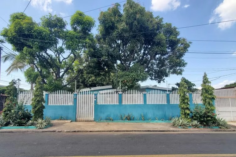 NO-AMPLIA casa en VENTA en Bello Horizonte