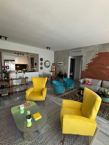 Se vende hermoso apartamento, en PH Nuovo. Diseño unico, con acabados premium a un gran precio