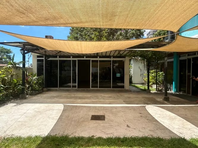 CASA EN VENTA – COLONIA ESCALÓN