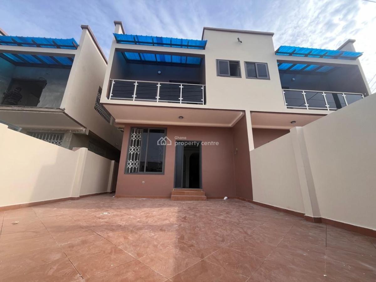 Executive 3 Bedroom House With A Boys Quarters