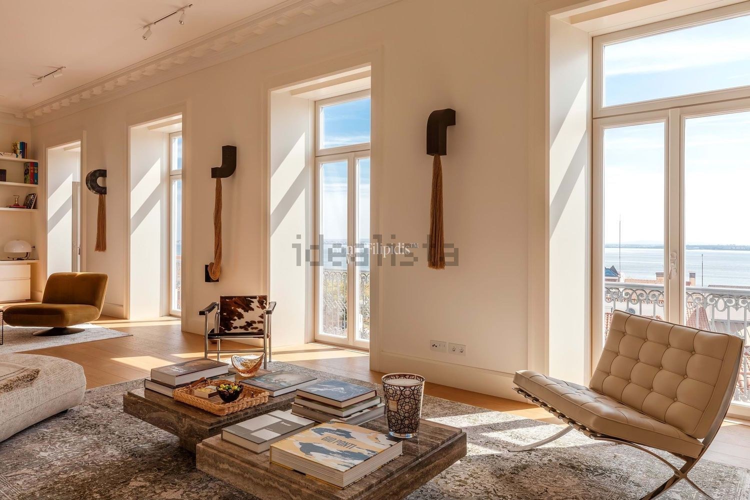 Apartamento t4 à venda na Rua Vítor Cordon