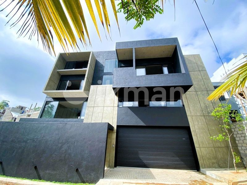 Luxury House for Sale in Malabe