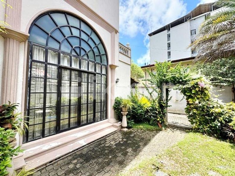Bawa Designed Two Storey House for Sale Colombo 04