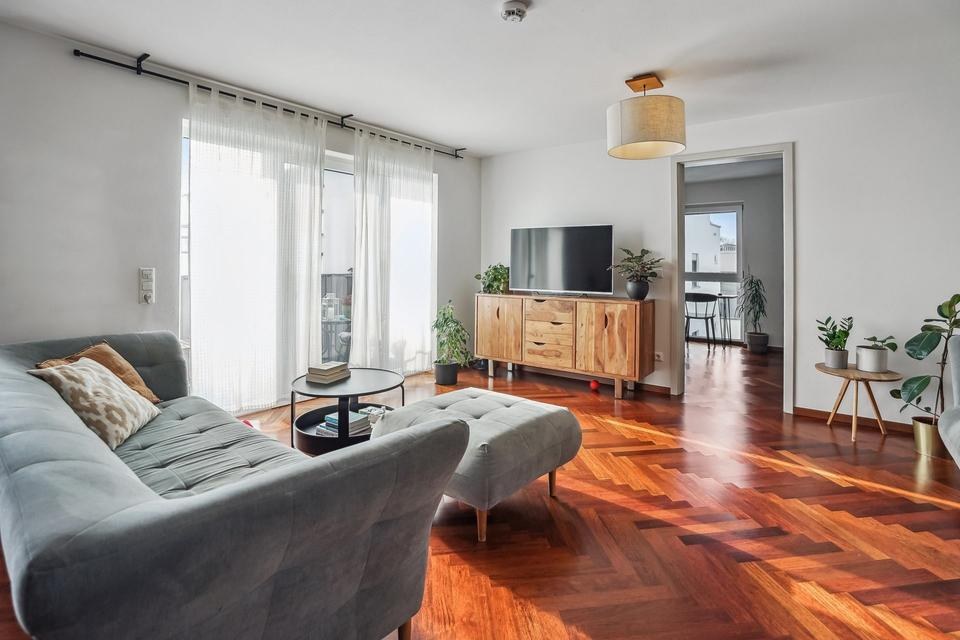 Zentrumsnah Wohnen- Exklusive 4-Zimmer-Wohnung mit Südbalkon
