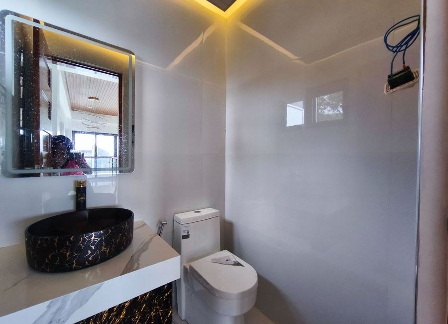 House For Sale in San Luis Village