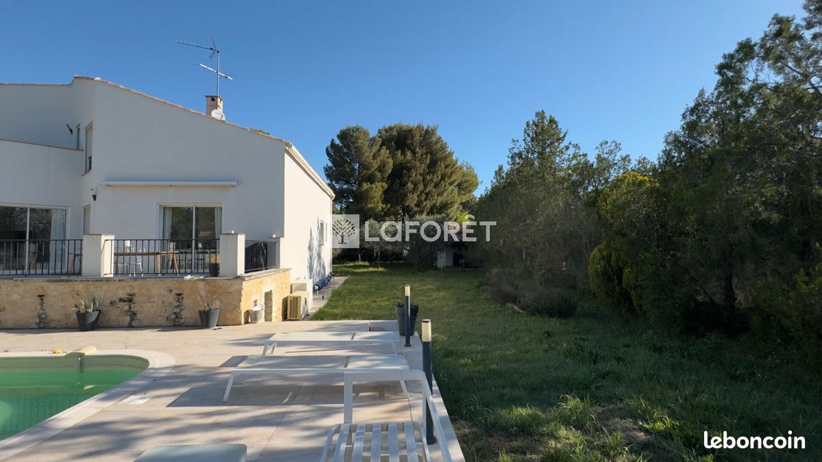 Villa 6 pièces 158 m²