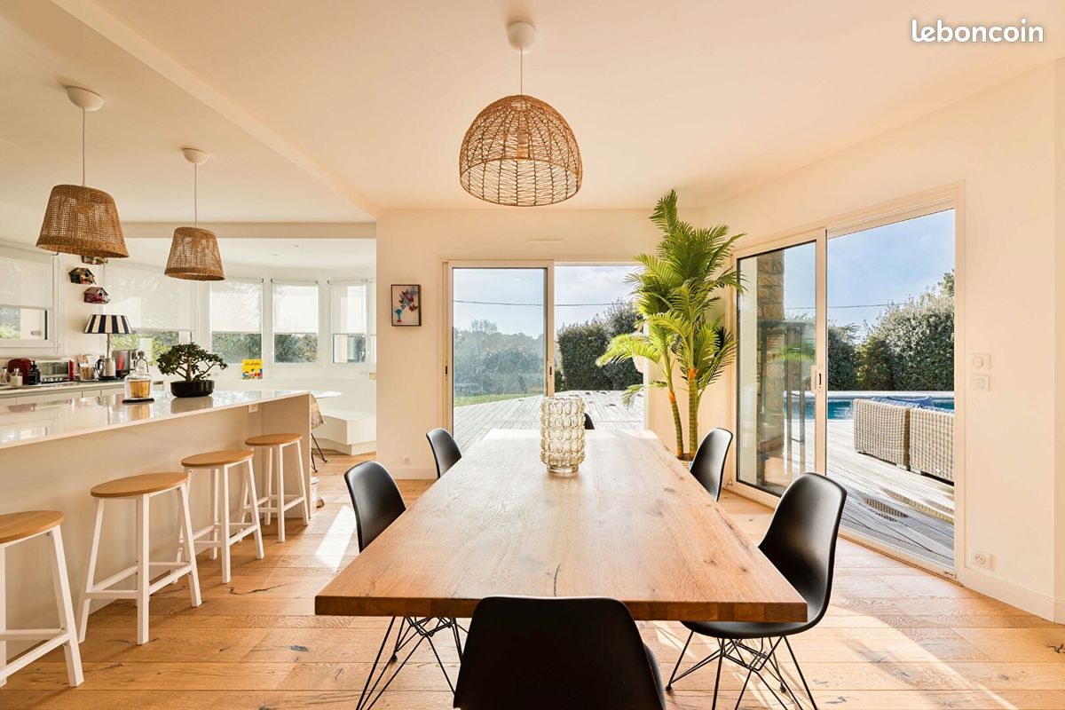 Maison 7 pièces 250 m²