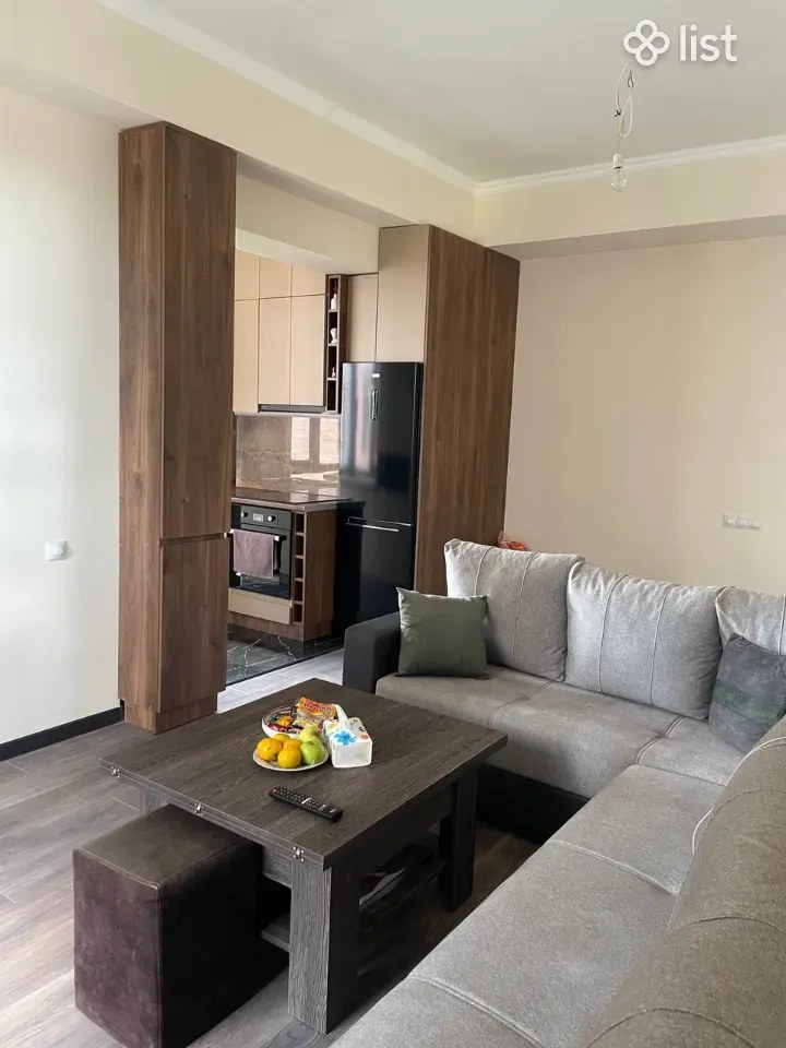 3 room apartment in a new building on 6th Street in Zovuni, 76 sq.m., 4/10 floor, 2 bathrooms
