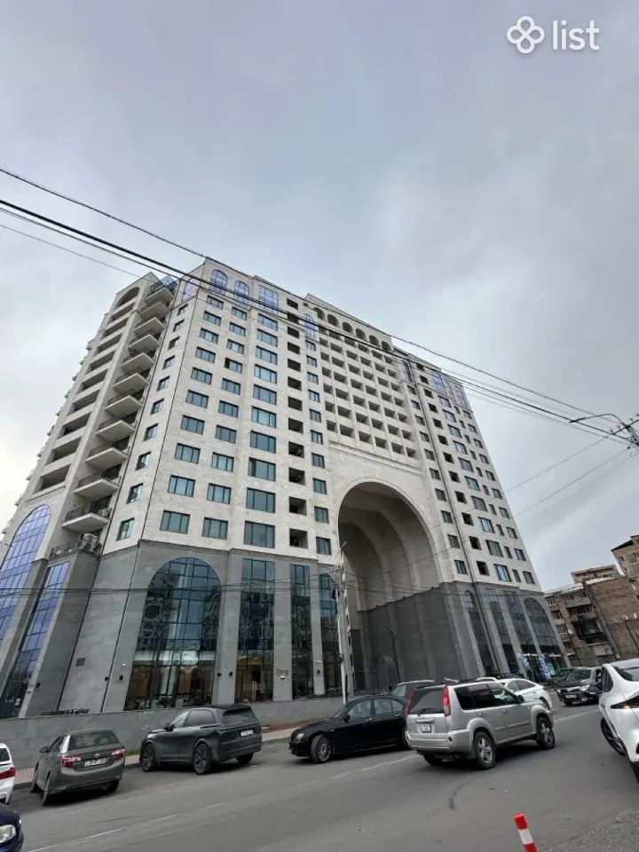 3 room apartment in a new building on Griboyedov Street in Arabkir, 97 sq.m., 7/14 floor