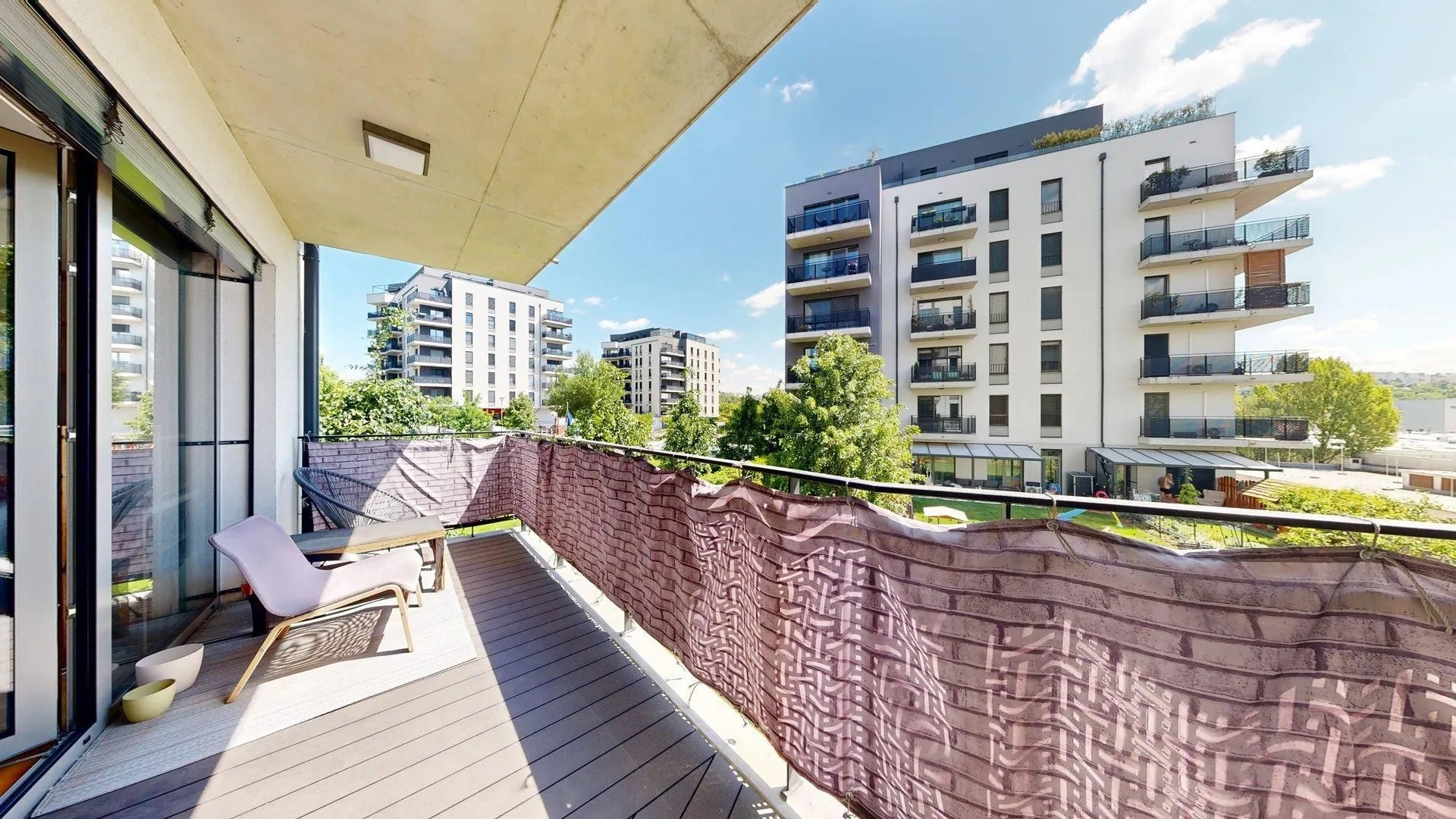 Výnimočný 4-izbový byt s veľkou lodžiou, pivnicou a parkovaním v projekte Cubicon II
