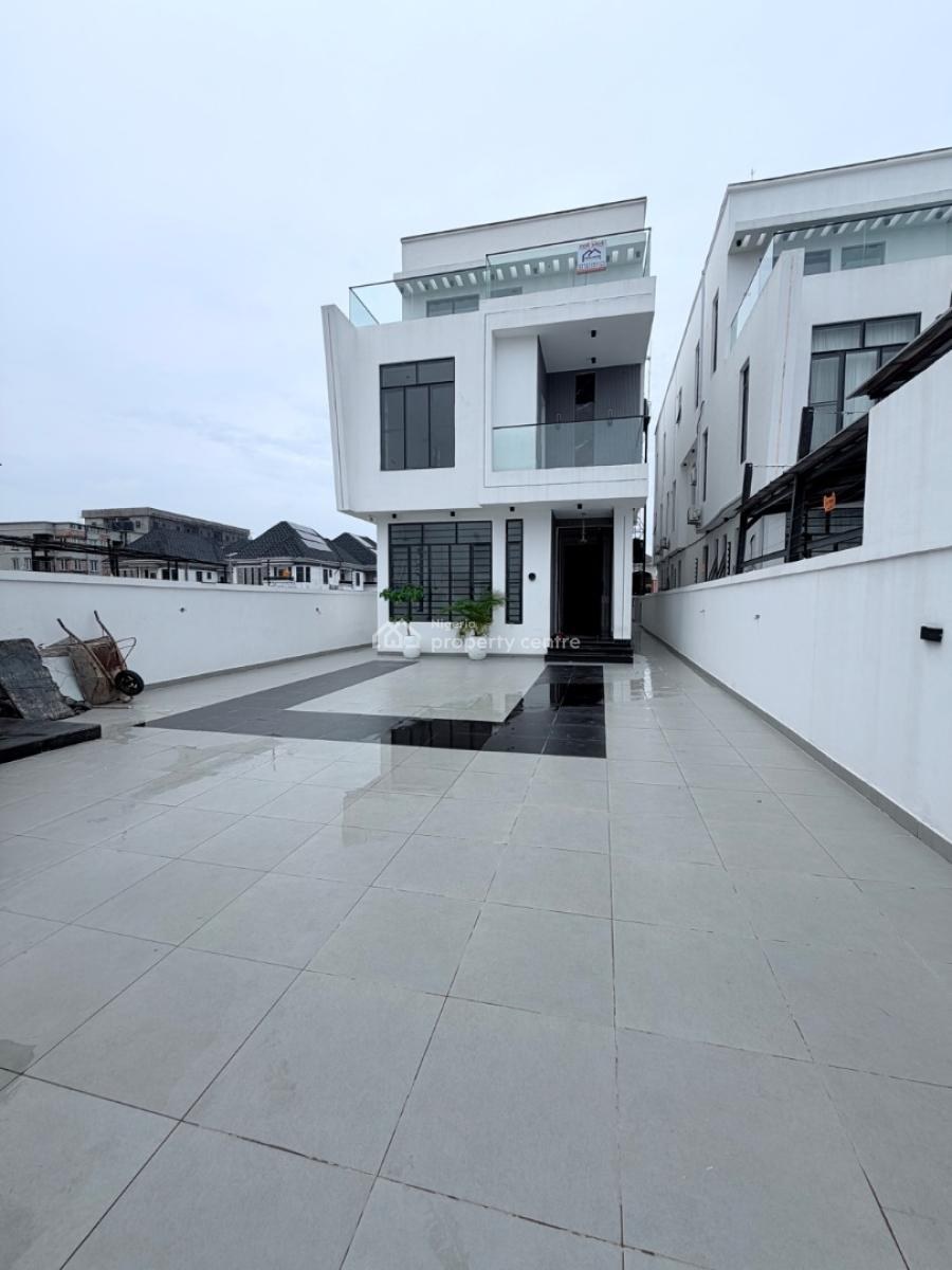 5bedrooms Fully Detached With Bq