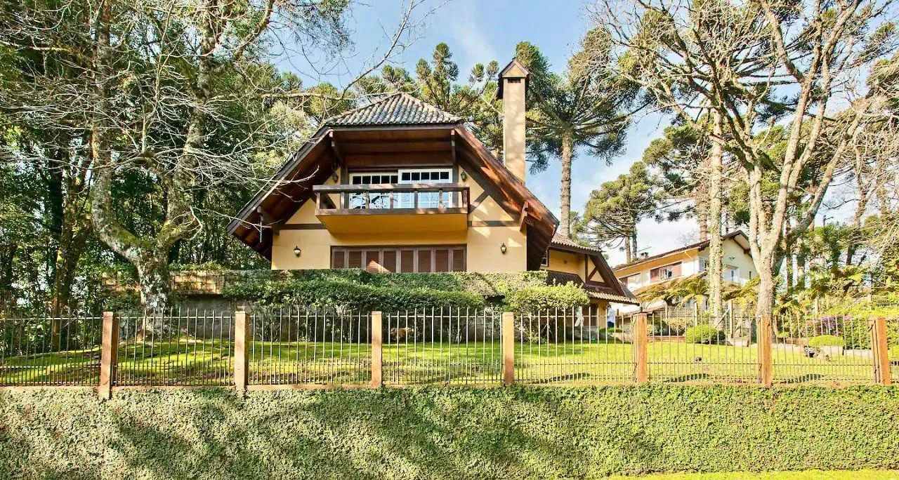Casa em Rua AJ Renner - Planalto - Gramado/RS