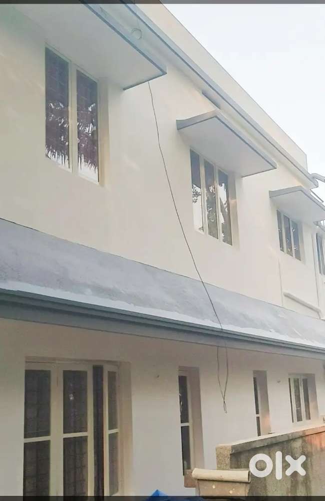 Sale 2 നില വീട്, 4 bedroom Rs 51,0000