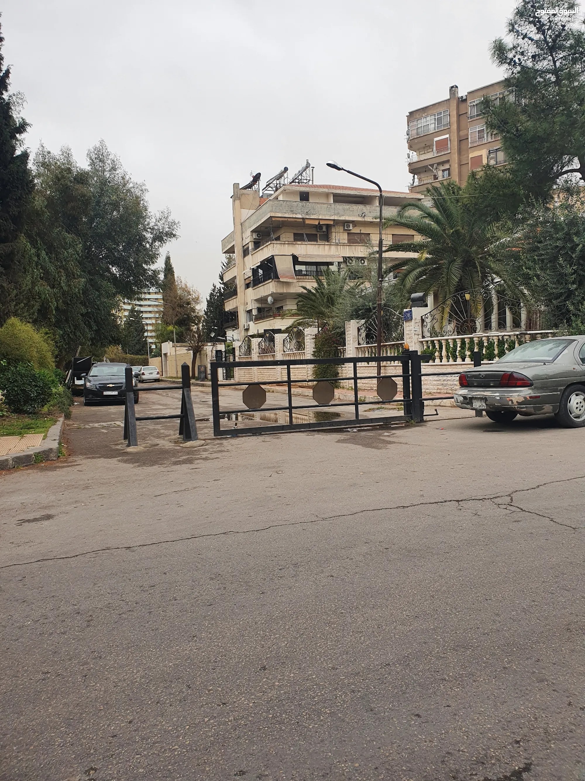 195 m2 5 Bedrooms Townhouse for Sale in Damascus Sharki Al Tijara