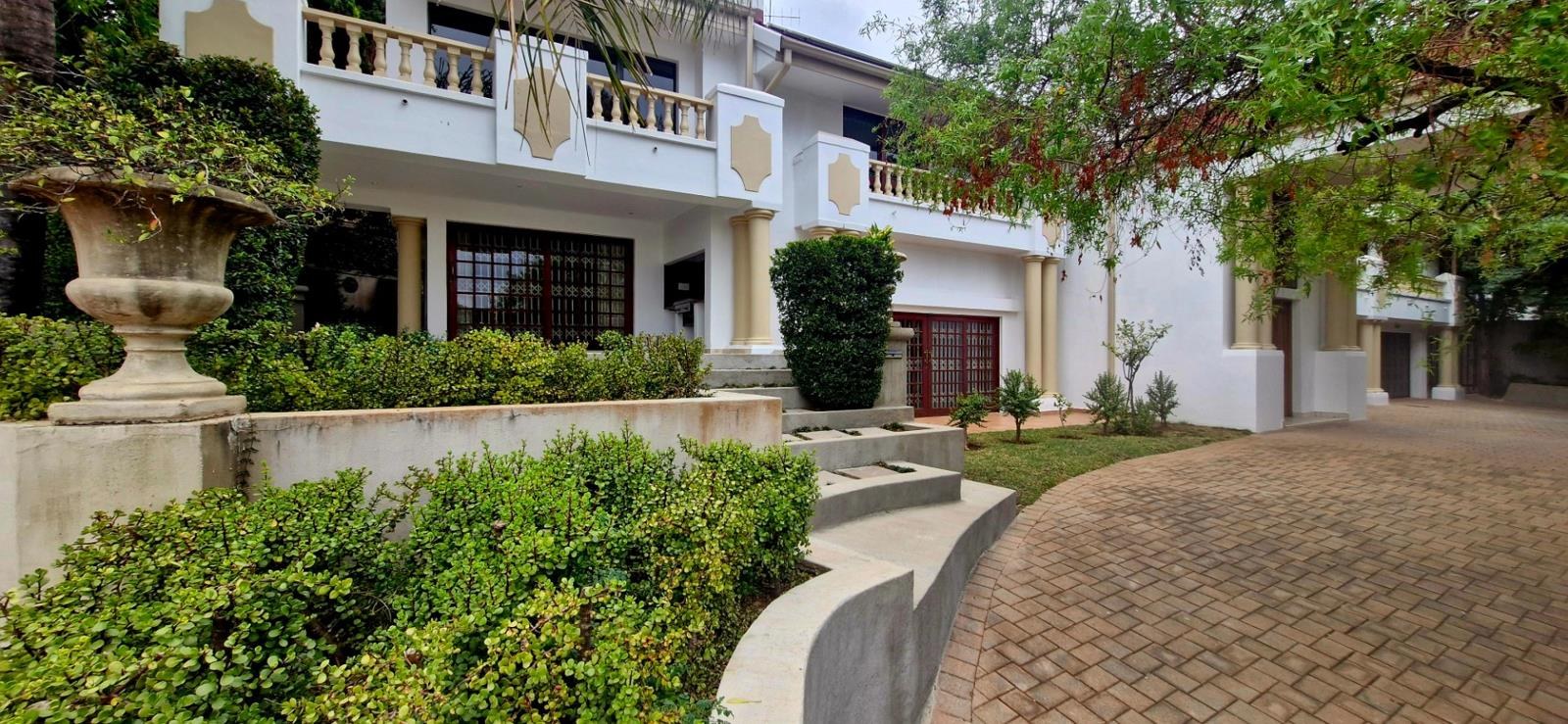 4 Bedroom House in Waterkloof