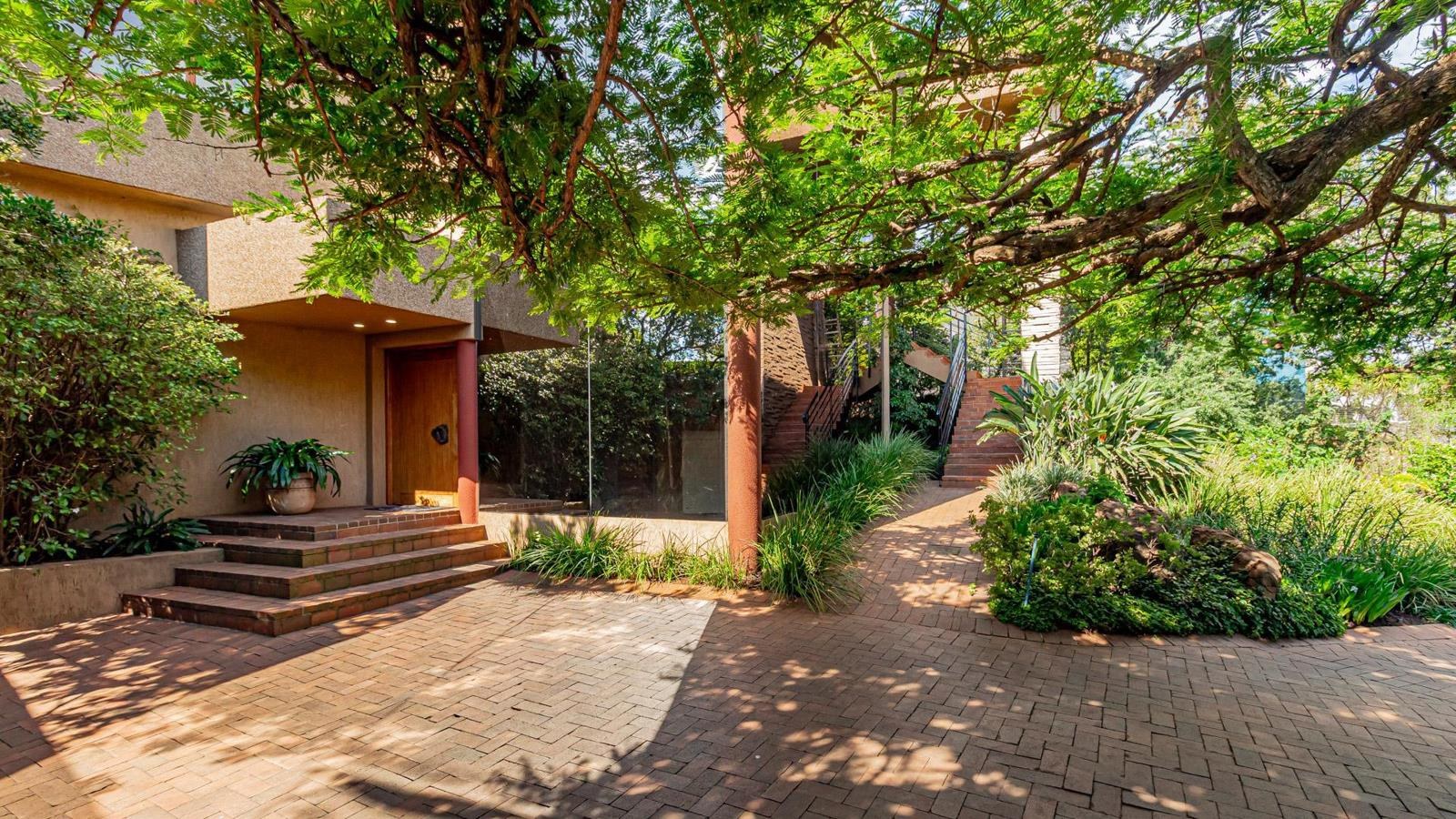 5 Bedroom House in Northcliff