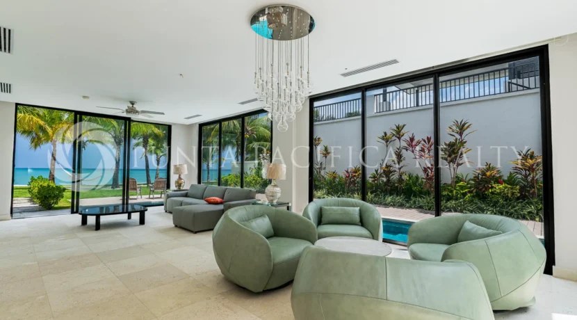 For Sale | Exclusive Oceanfront Luxury Residence in Velamar Village - Buenaventura