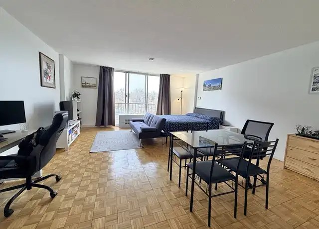 46 Beacon St Ph 7