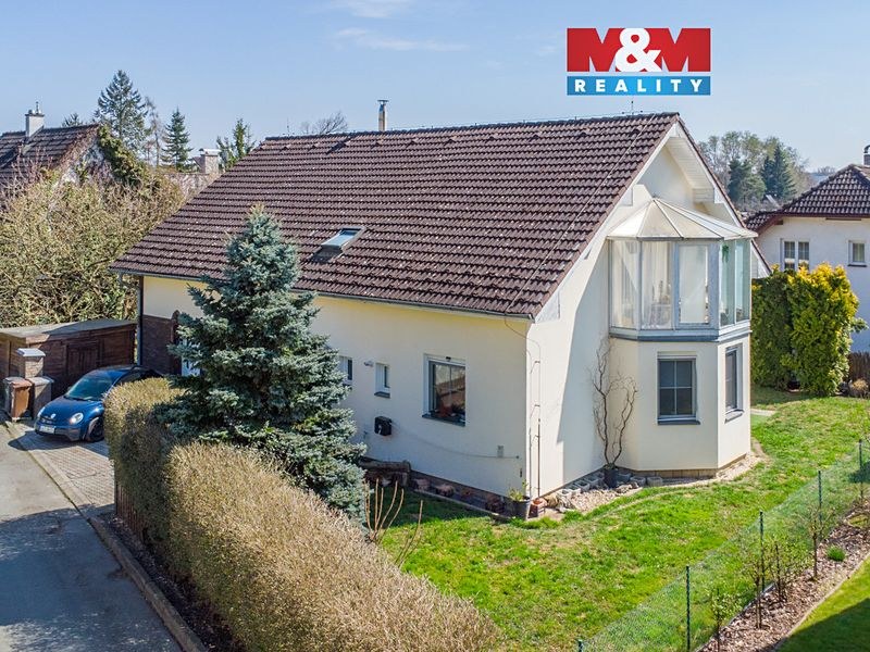 For sale family house 204 m², property 490 m²
