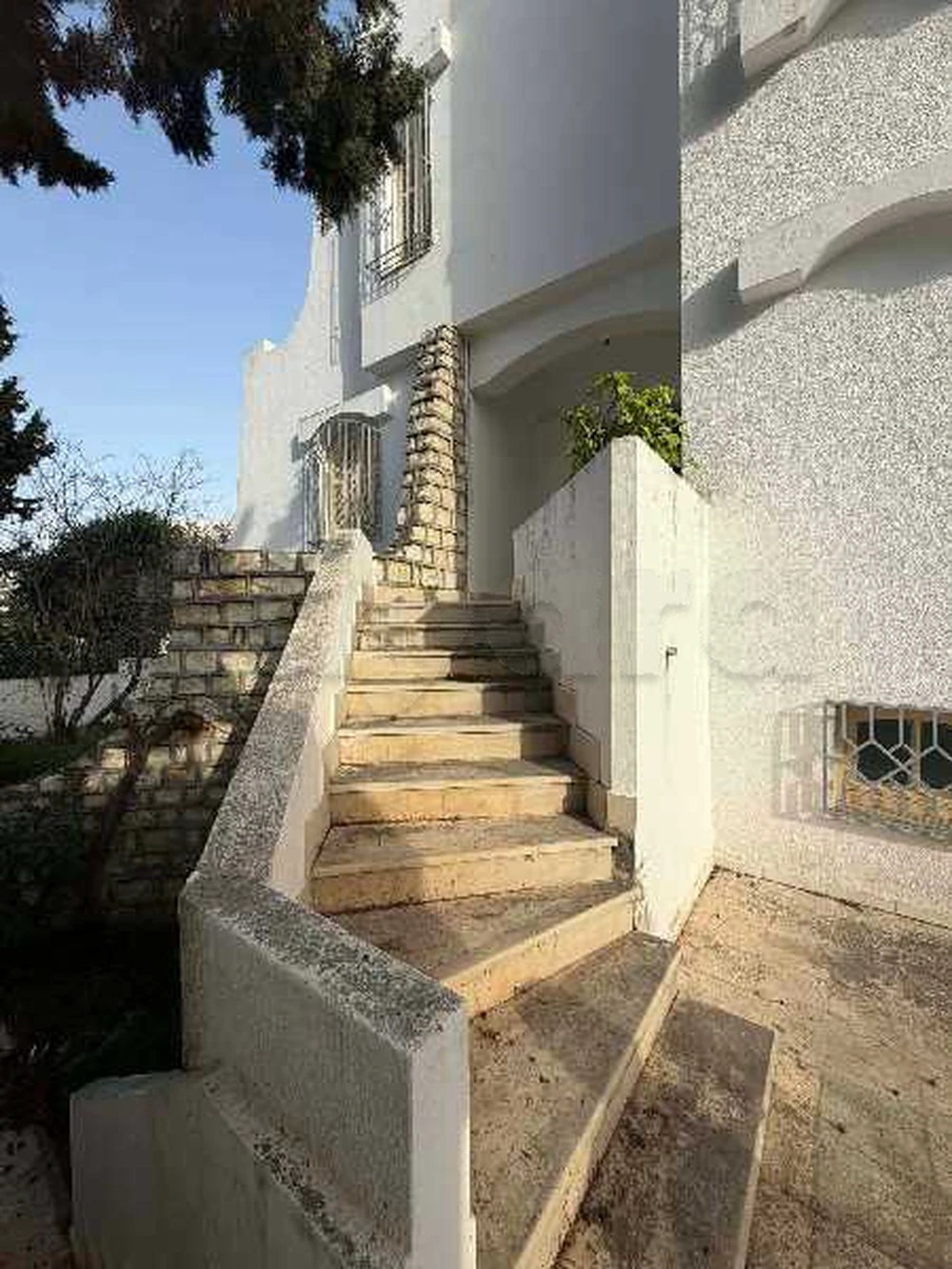ENNASR 2 OPPORTUNITÉ : VILLA À VENDRE