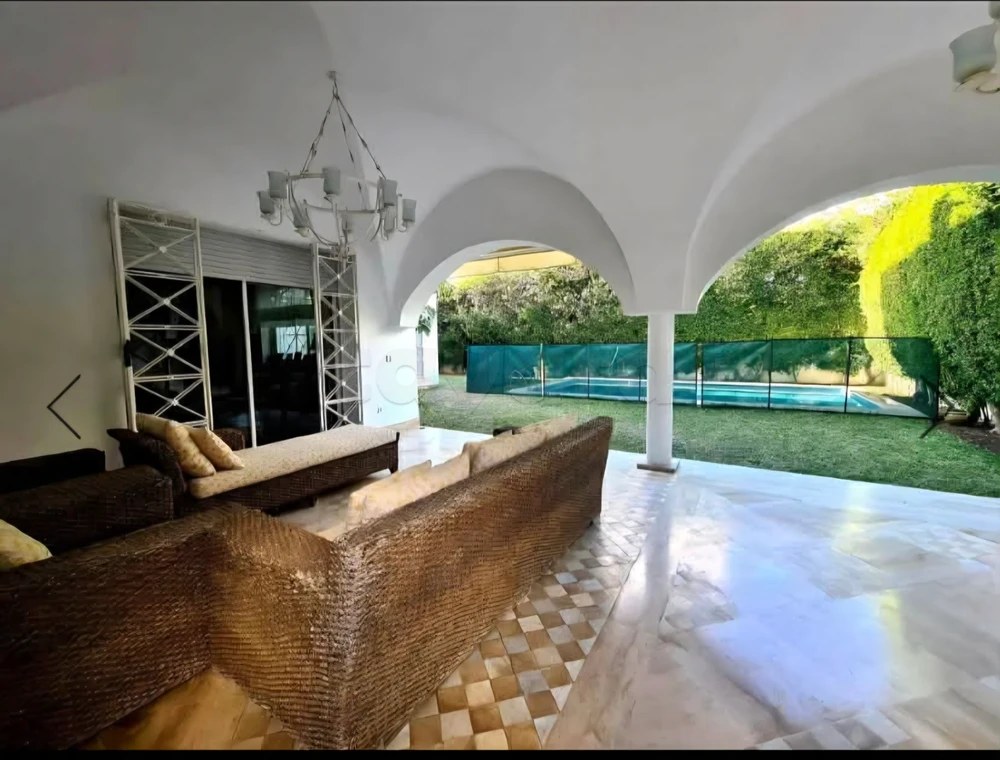 Villa a Gammarth zone touristique