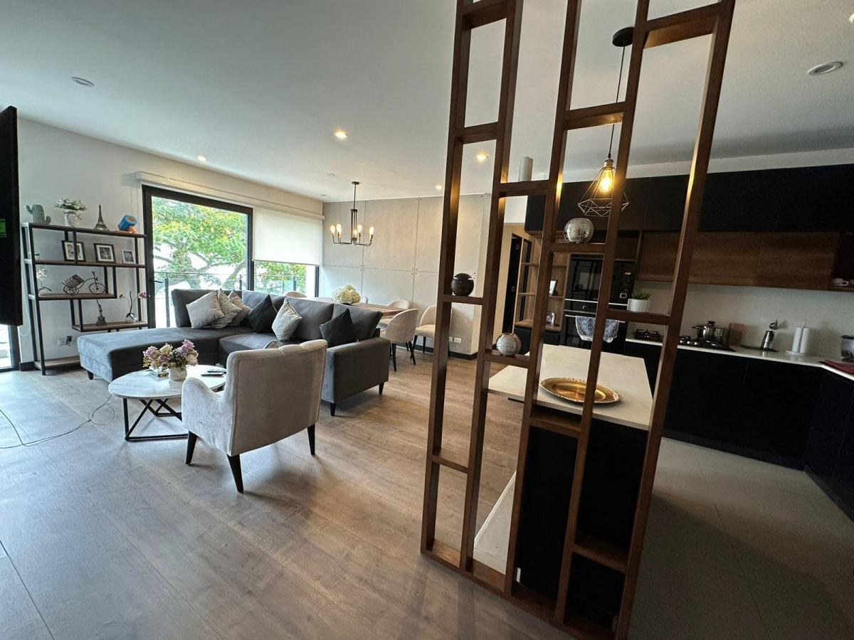 Exclusivo Departamento en San Isidro