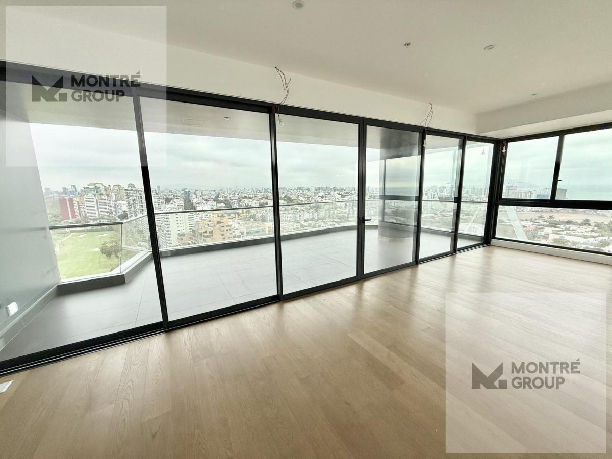 Lujoso Duplex en Venta con Extraordinarias Vistas