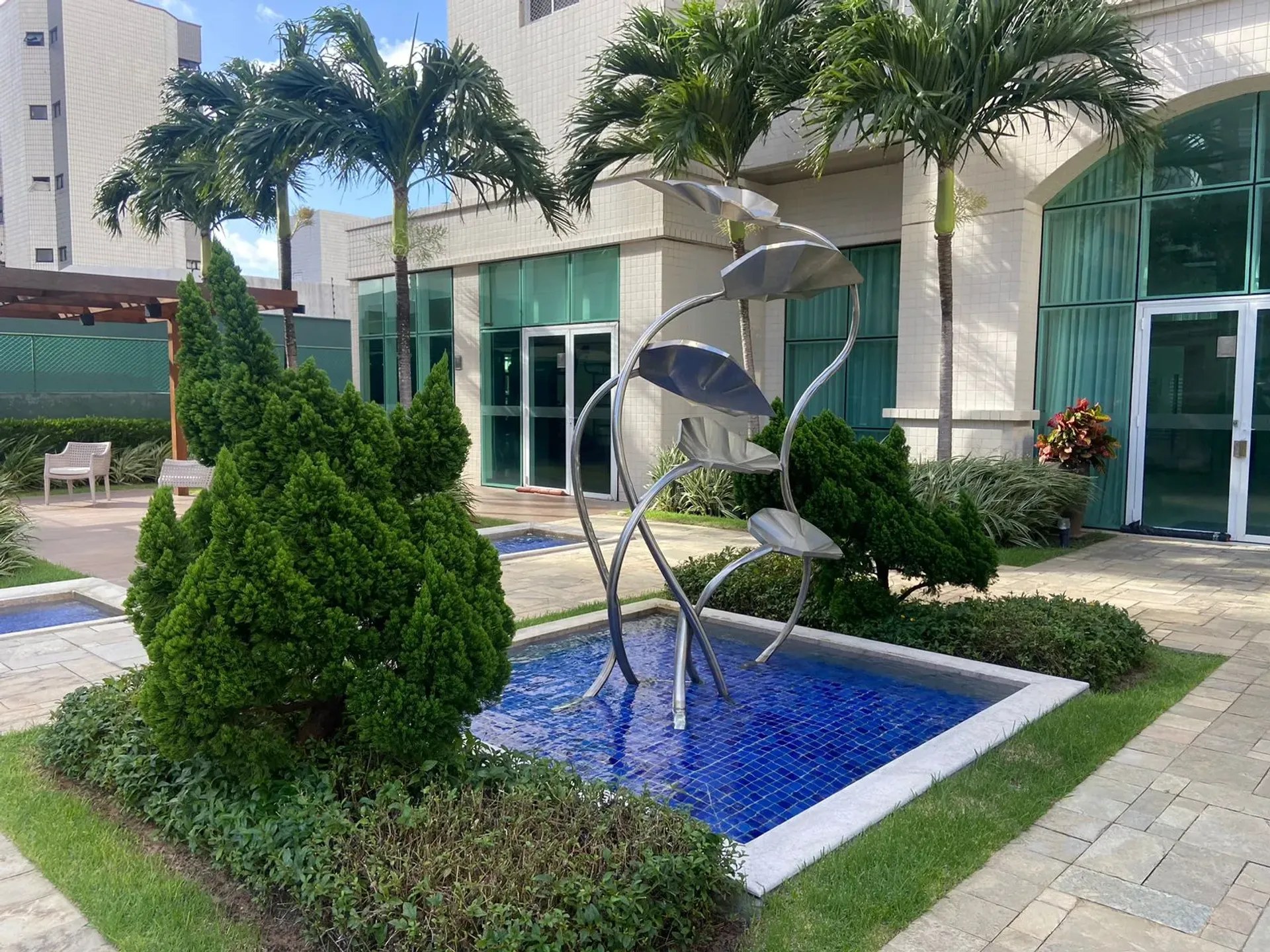 Apartamento para comprar com 228 m², 4 quartos, 5 banheiros, 4 vagas em Petrópolis, Natal