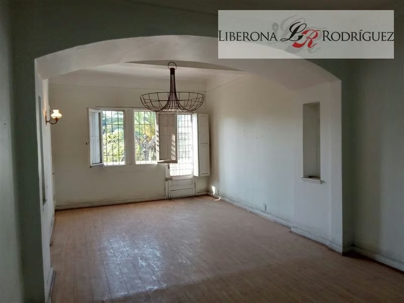 Casas en Región Metropolitana | Casa en venta de 5 dorm. en Santiago