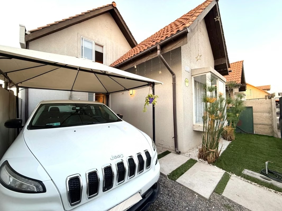 Casas en Peñaflor | CASA 3B 3D EN VENTA SEGURIDAD Y CONECTIVIDAD VALLES DE PEÑAFLOR