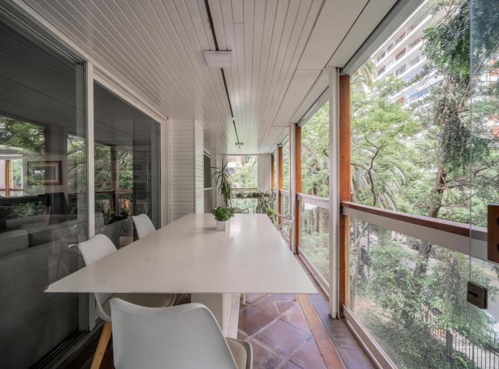 Piso en Venta en Torre Aisenson. Belgrano. 4 Dorm. Amenities. 2 Cocheras. Seguridad 24hs.